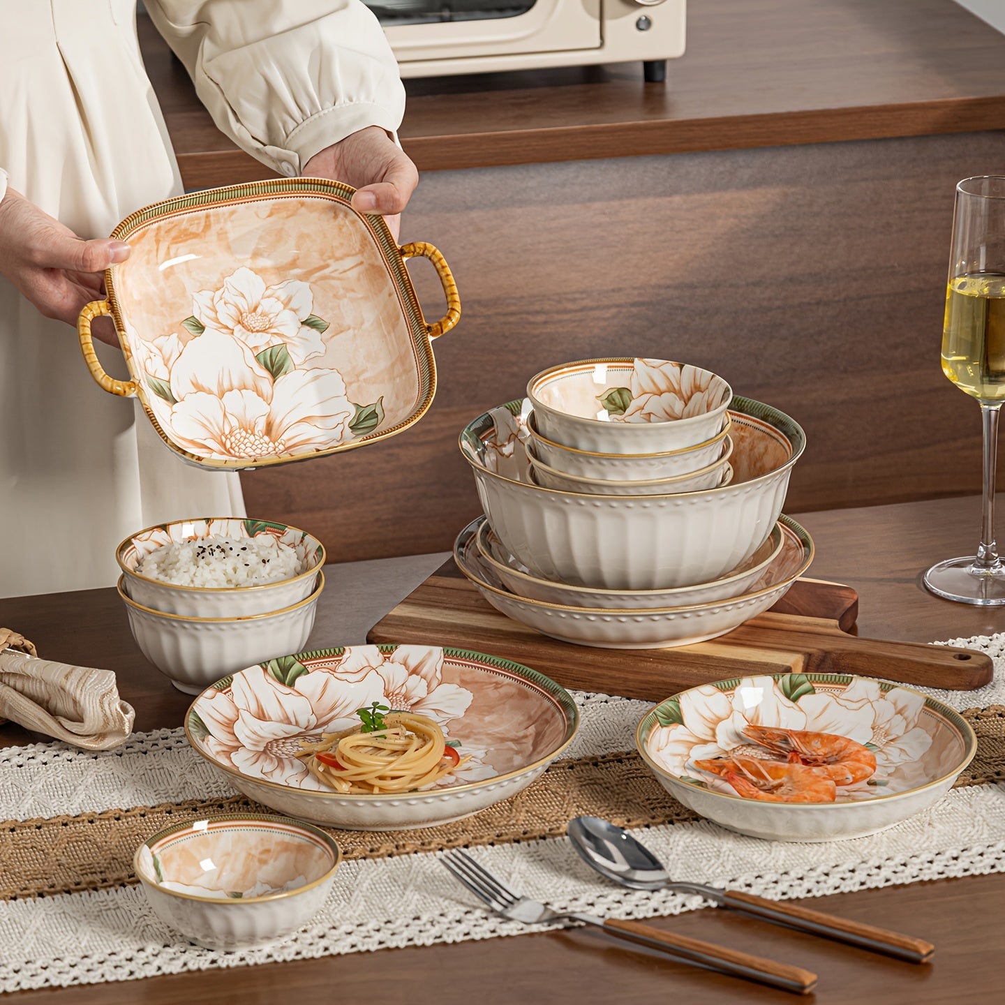 Light Luxury 33\u002F43pcs Ceramic Tableware Set, Featuring High-End Camellia Patterns, Suitable for Serving Salads, Steaks, Pasta, Cake, Etc. Suitable for Restaurants, Hotels, Home Kitchens, Holiday Gatherings, Suitable for 4-8 People to Use